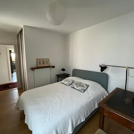 דירה - Aiguillon - T5 Avec Terrasse, Parking Securise Et Wifi - Fr-1-319-404