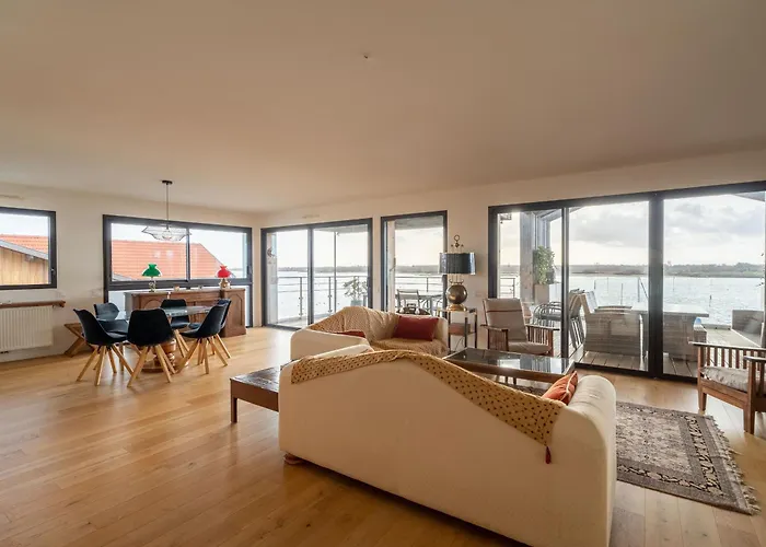 - Aiguillon - T5 Avec Terrasse, Parking Securise Et Wifi - Fr-1-319-404 Arcachon